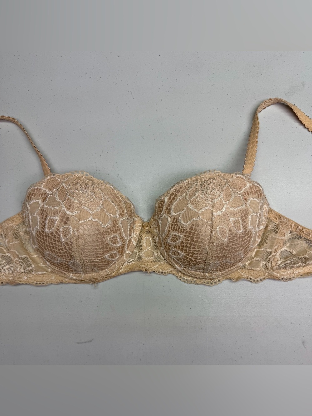 La Vie en Rose Beige Lace Push-Up Bra 34B Removable Pads Underwire *P1014